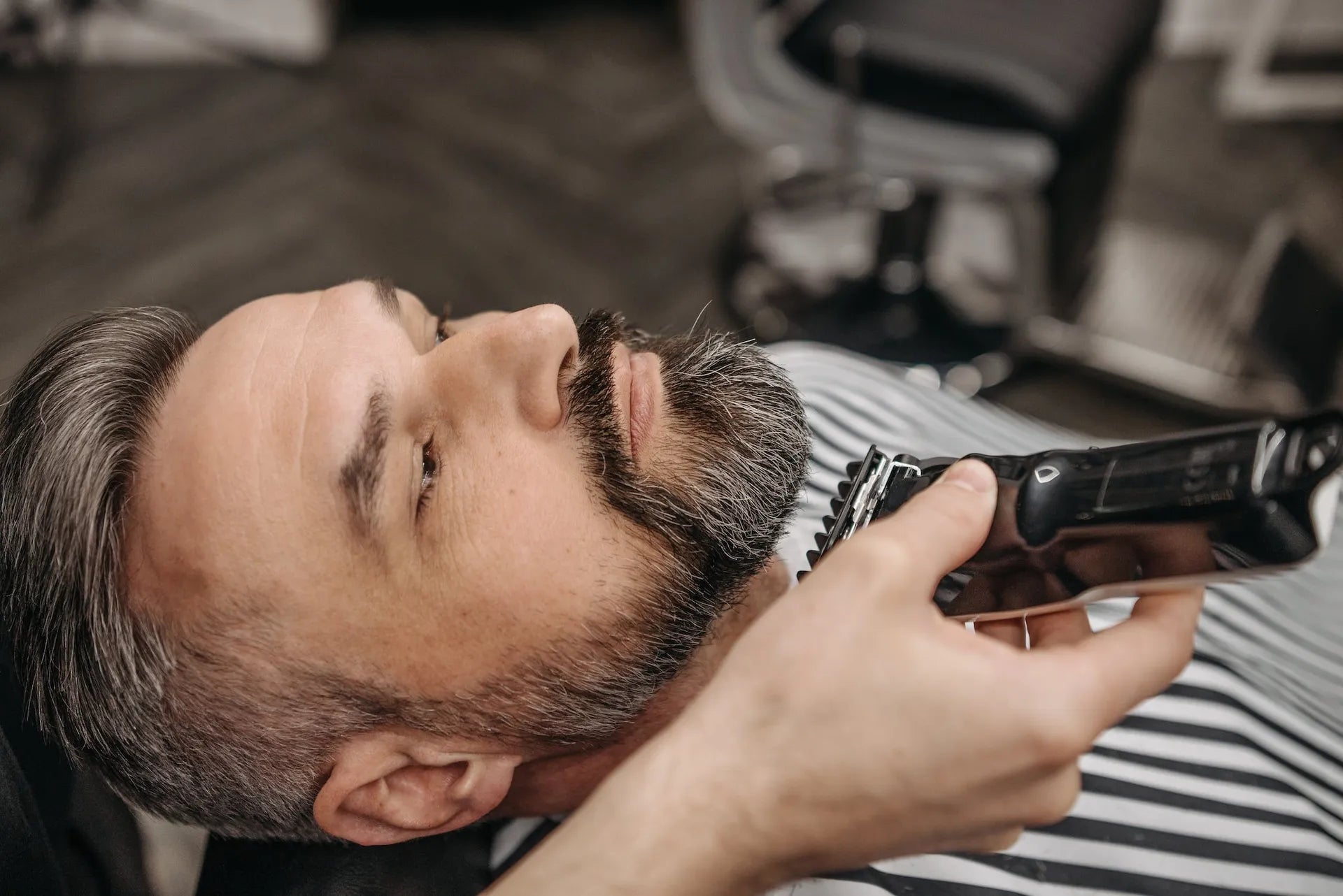 beard trimming